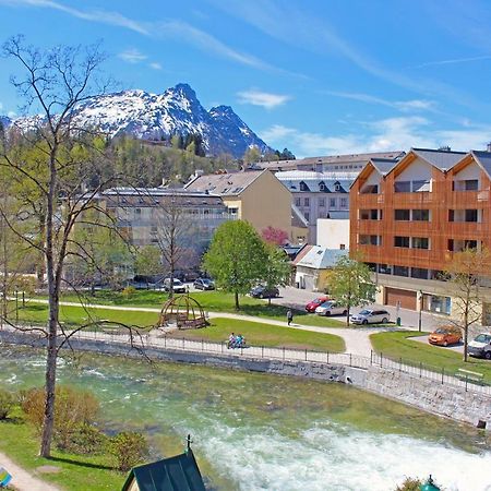 Ferienwohnung Narzisse - City Appartement Im Kurpark Bad Aussee Bagian luar foto